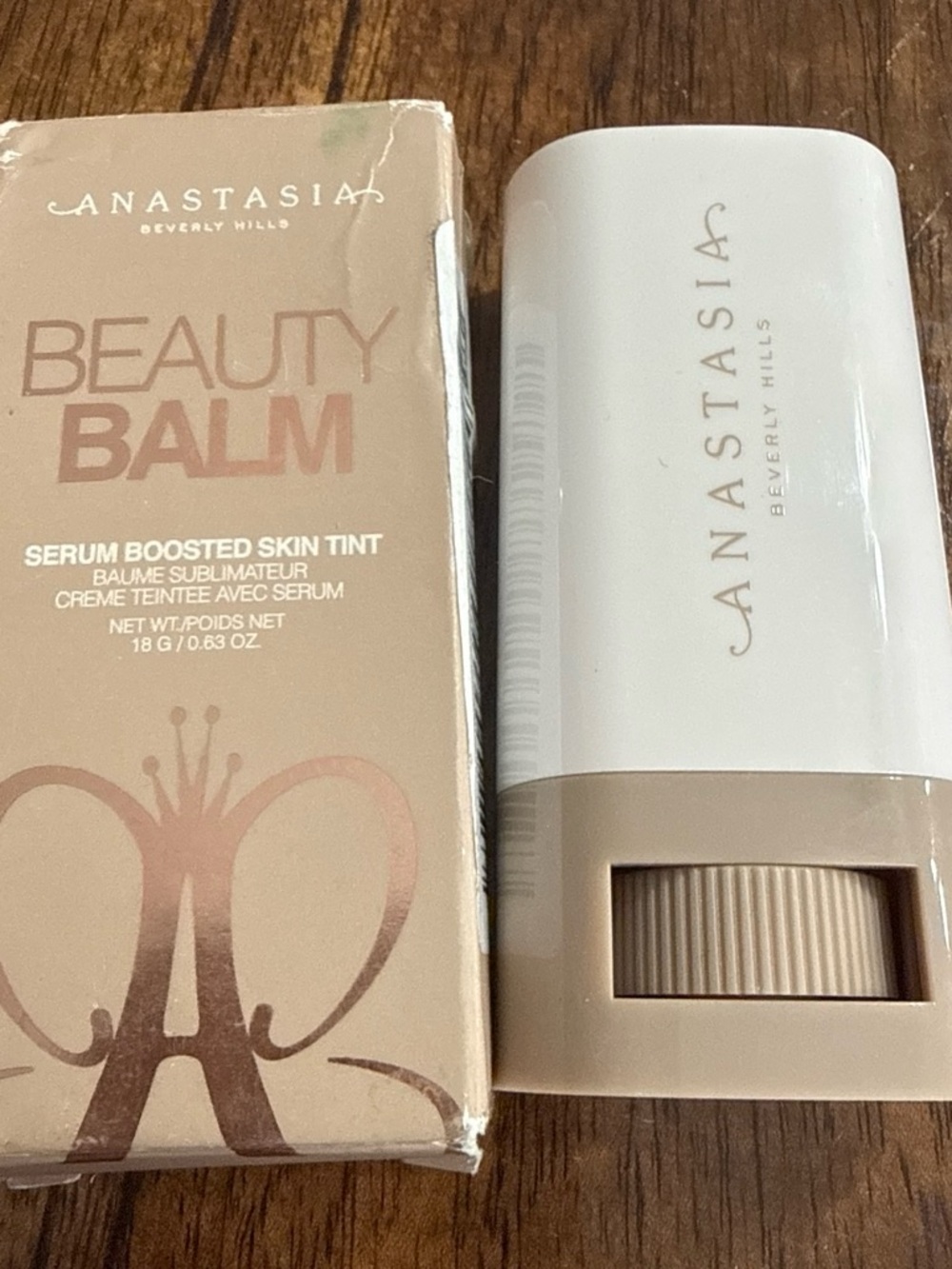 Anastasia Beverly Hills Beauty Balm Stick โ Beige & White